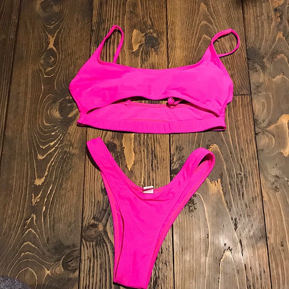 NWOT Pink Bikini🍑 - Picture 1 of 4